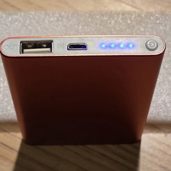 Baterie externa de 4000 mAh