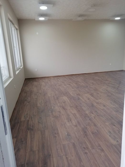 Дава се под наем Магазин в Стара Загора, Три чучура - север - 68 кв.м за 255 € - Снимка #7