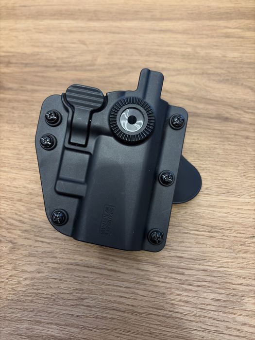 Toc/Holster  Swiss Arms pistol universal