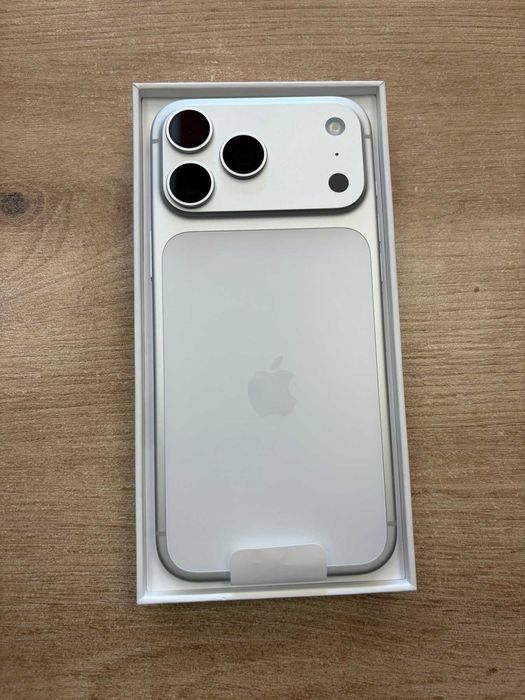 iPhone 17 Pro Max 256GB -H94093