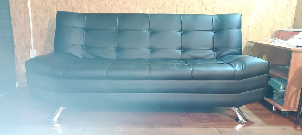 Продам новый диван