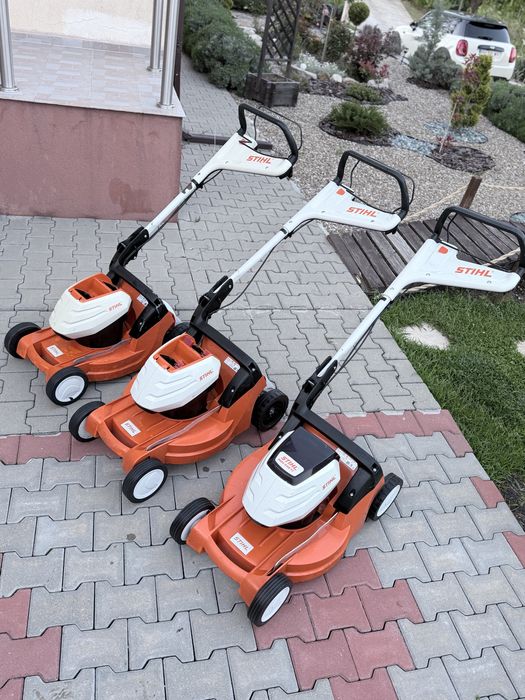 Masini tuns gazon STIHL RMA 448 TC fara acumulatori si lame