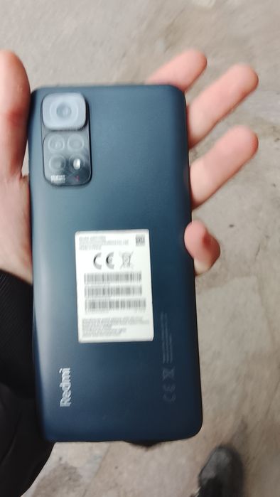 Продам телефон редми