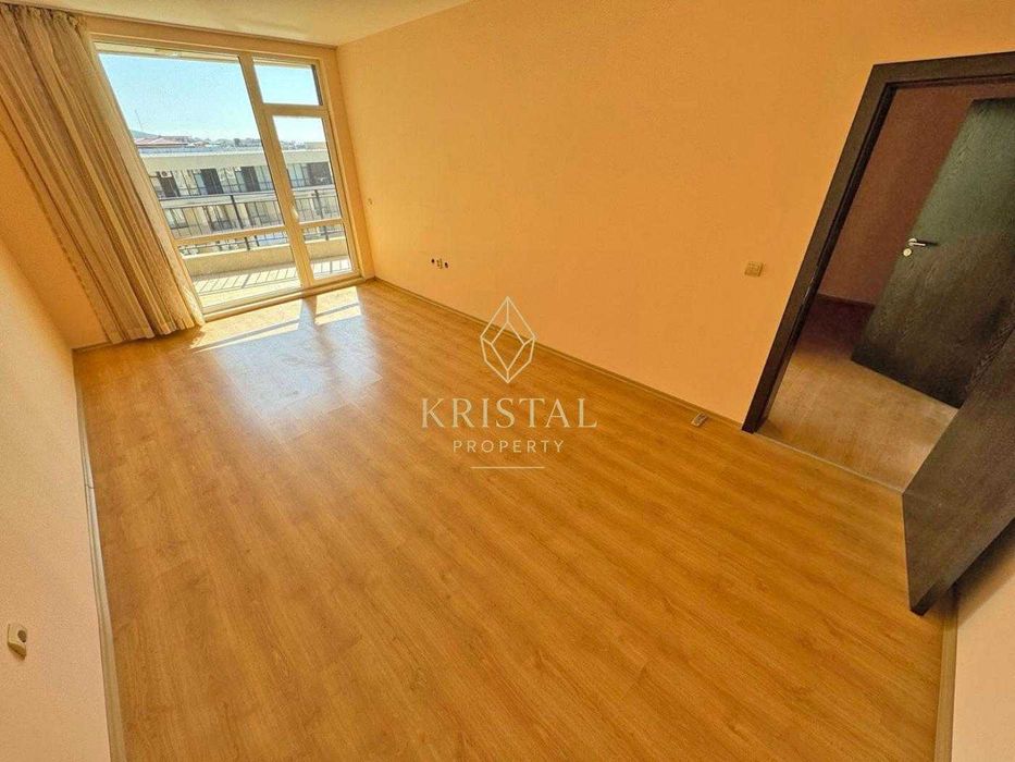 Продава се Двустаен апартамент в Свети Влас - 82 кв.м за 1403 €/кв.м - Снимка #4