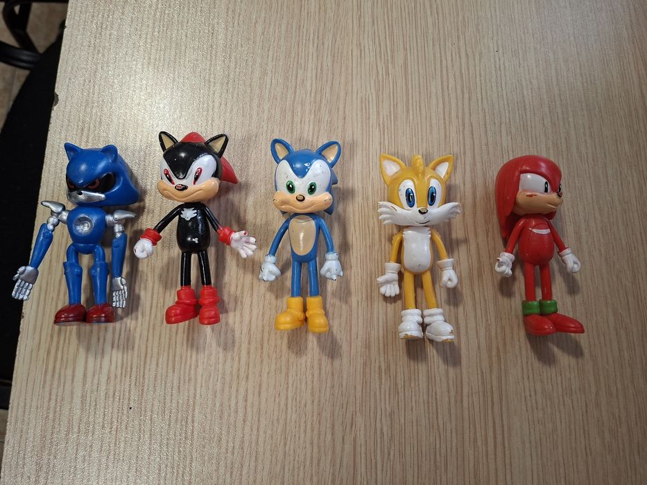 Фигурки  от филма Соник