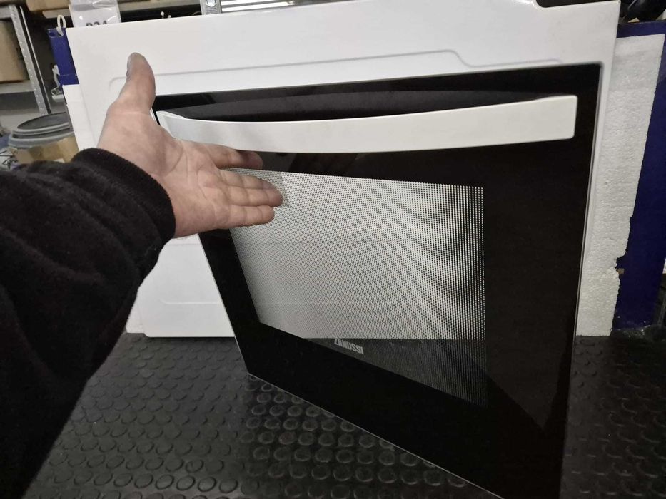 Usa completa aragaz Zanussi 49.5 x 47 cm / H4