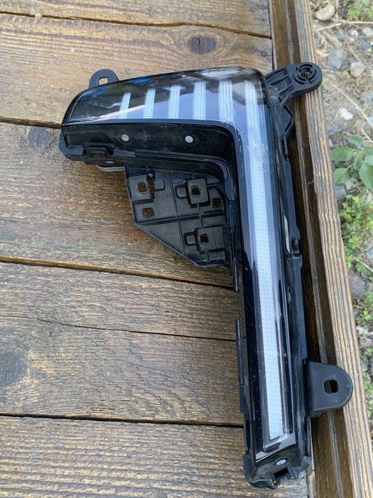 Халоген Ауди/Audi Q7 E-tron