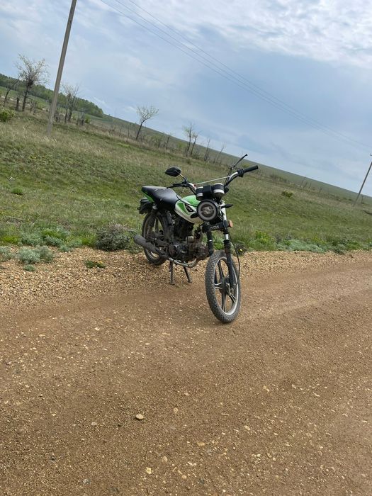 Продам мотоцикл Альфа.