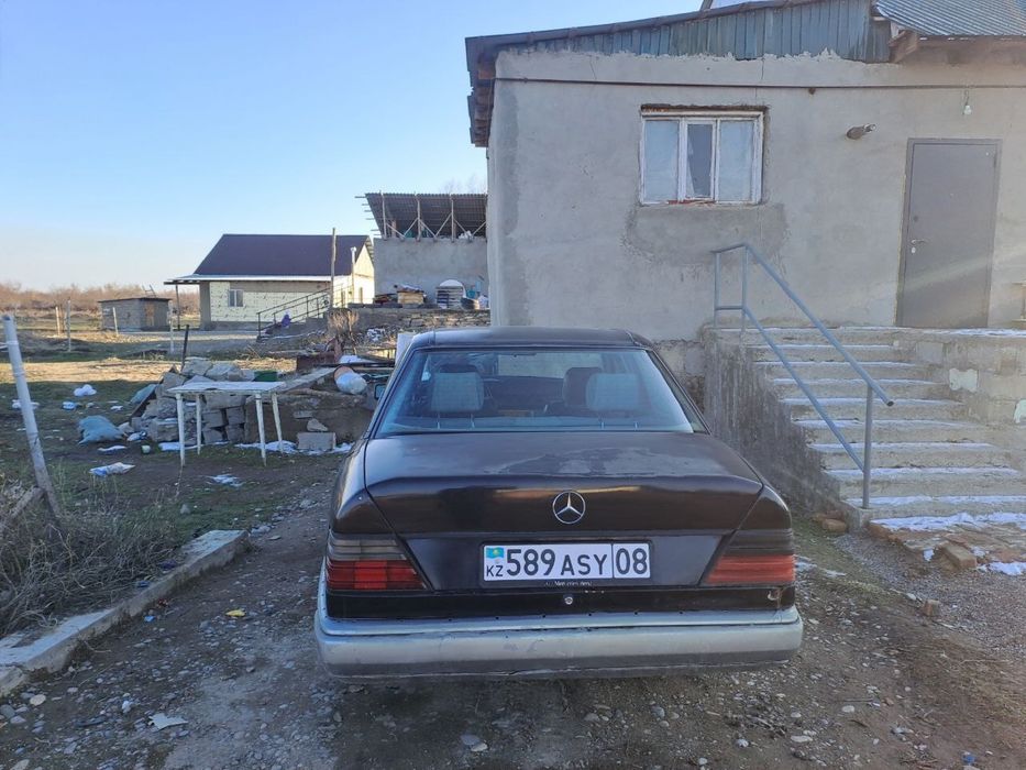 Mersedes benz E230