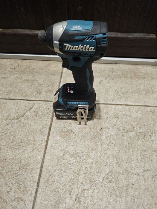 Impact makita dtd154 brushless