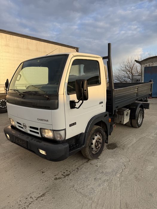 Nissan Cabstar basculabil / climă