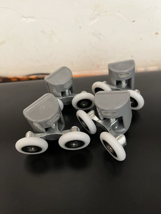 Ролики для дверей душевой кабины