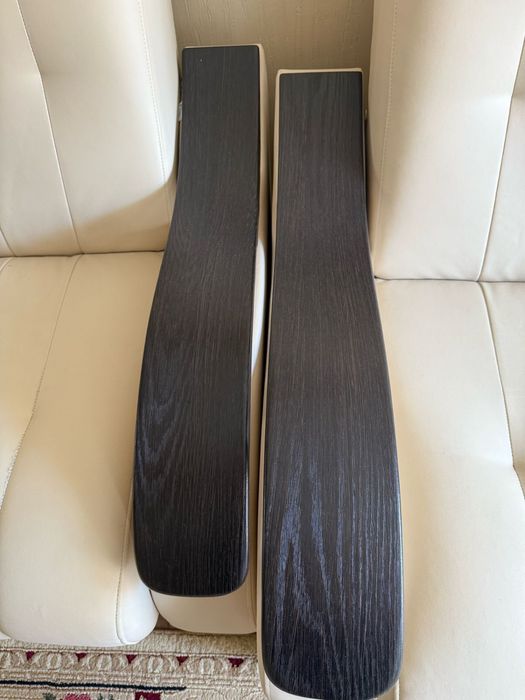 Диван  мягкий.