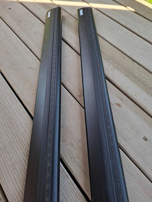 Bare Transversale THULE WingBar Evo BLACK 2 pack 711320 127cm * Pentru prinderi pe barele longitudinale *