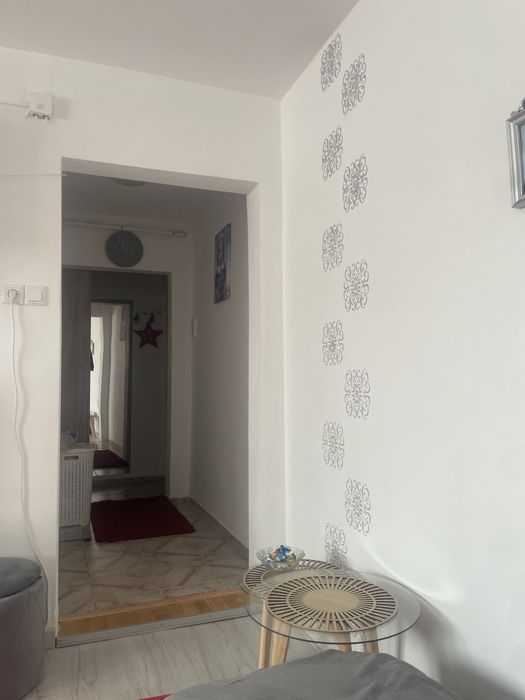 Vand apartament 2 camere