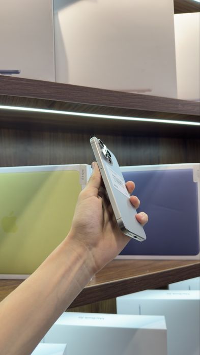 iphone 15 pro max naxtka