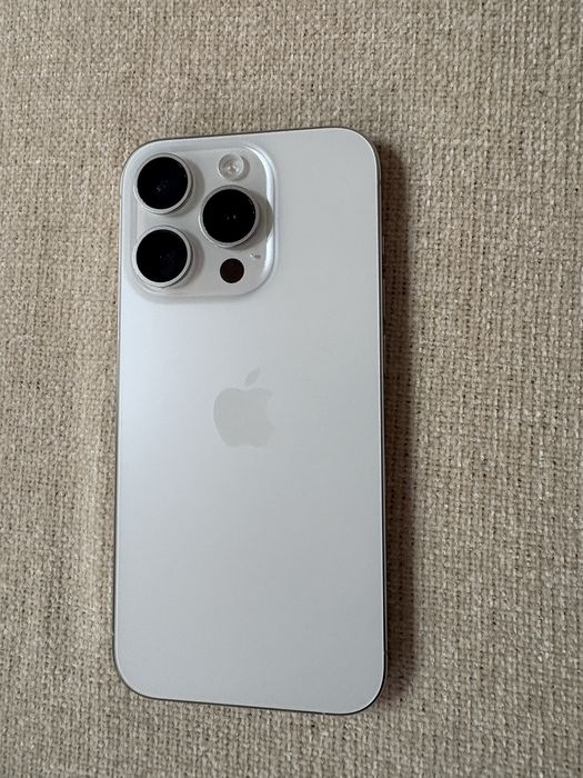 Iphone 15 Pro White