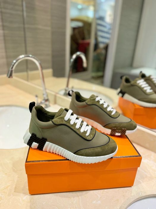 Hrms / Boucing / Khaki