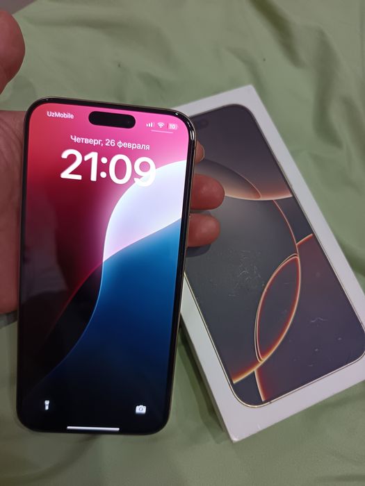 Iphone 16 pro max 1100$