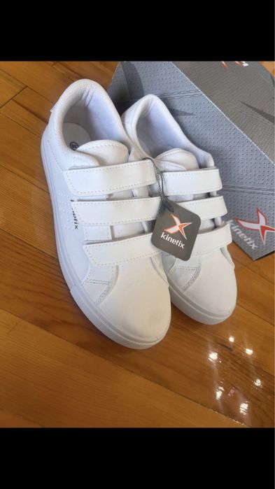 Кроссовки скидка