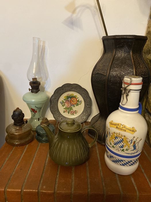 Farfurie ornament Zn ; Sculpturi ; lampă petrol