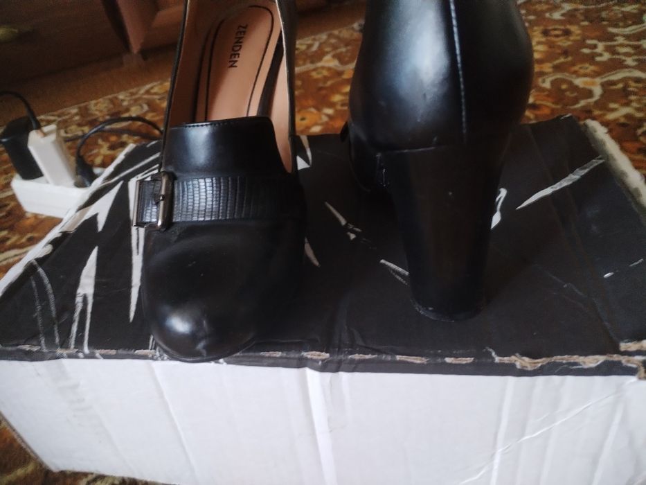 Продам.   туфли  женские