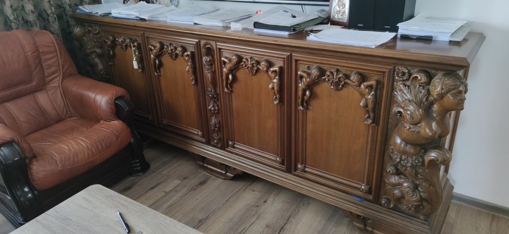 Mobilă lemn masiv lucrată manual in stil baroc, total 10 obiecte