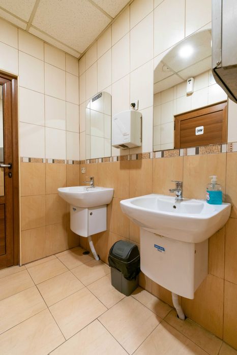 Търговски имот 390 кв.м за продажба – бул. „Източен“, Пловдив*