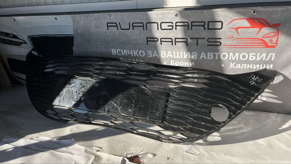 3 броя решетка Toyota Yaris 2017-