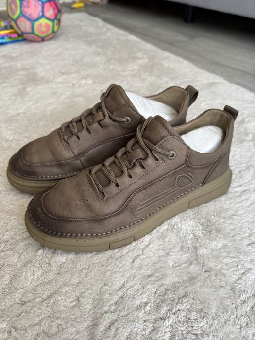 Pantofi eleganti din piele
