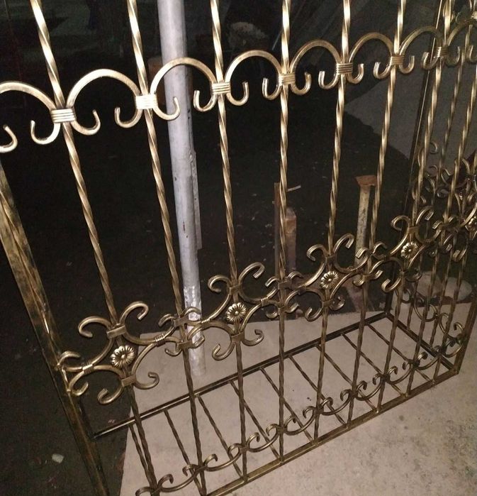 Решётки на окна .  Arzon & Sifatli! козырьки kovka rewotka panjaralar