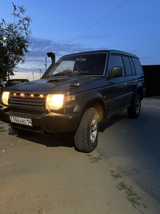 Продам Паджеро 2