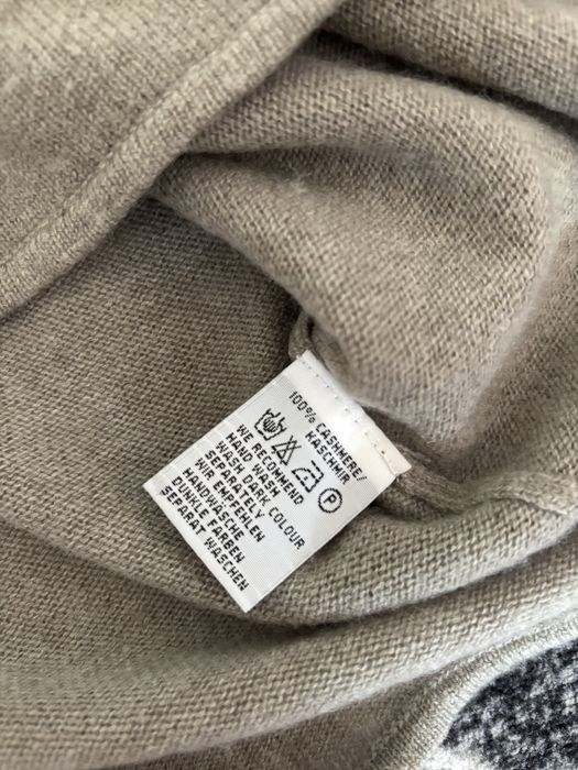 Пуловери от 100% кашмир