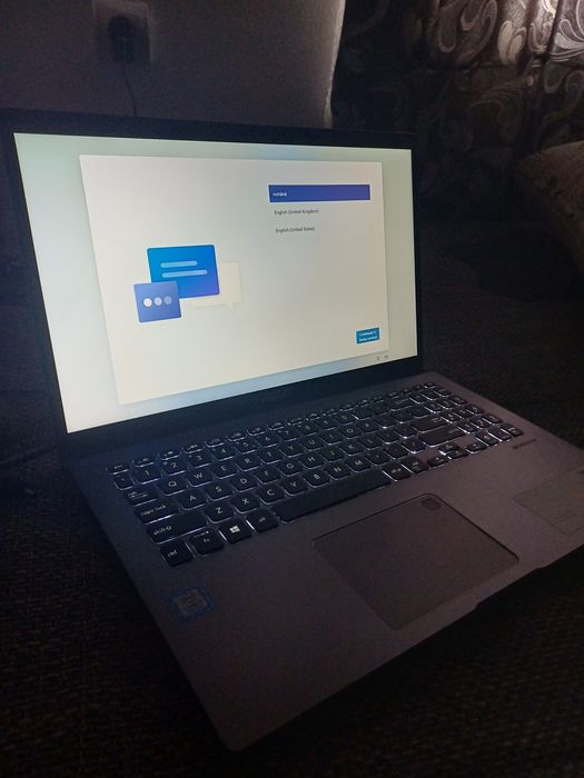 Laptop ASUS X509U (in stare perfecta!)