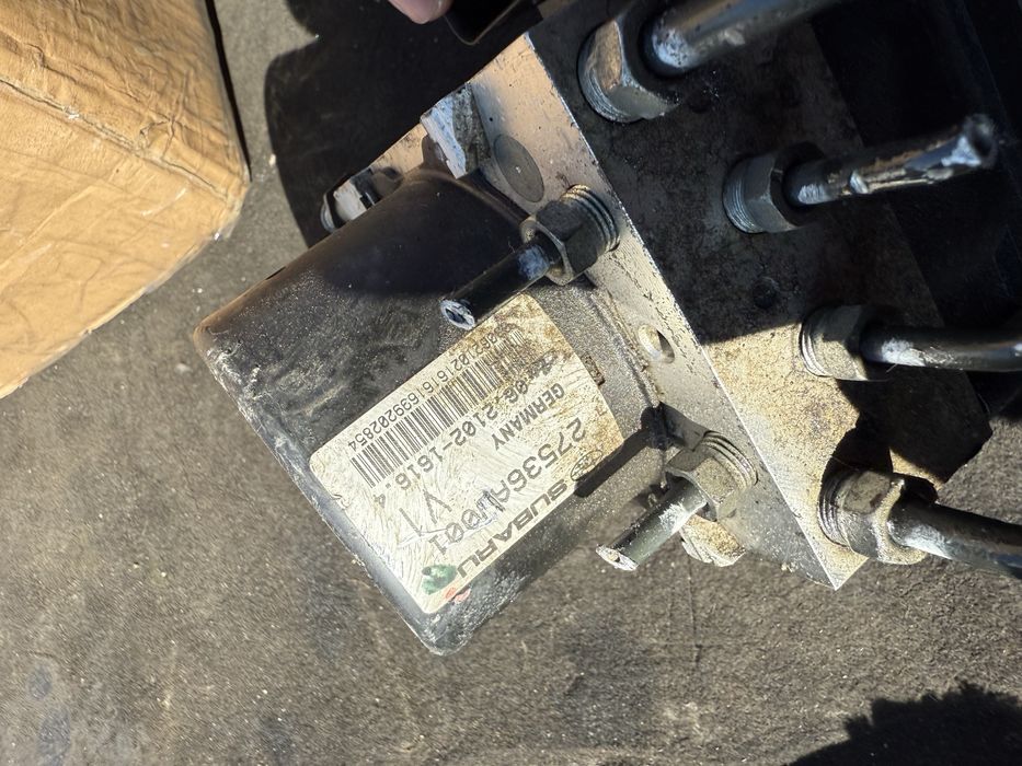 ABS модул за Абс управление помпа Subaru Forester Legacy 27536aj001