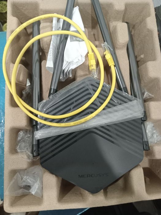 Продам новый роутер