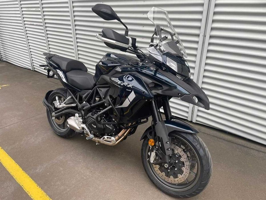 Мотоцикл Benelli ТRК 502