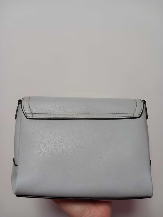 Чанта с дълга и къса дръжка