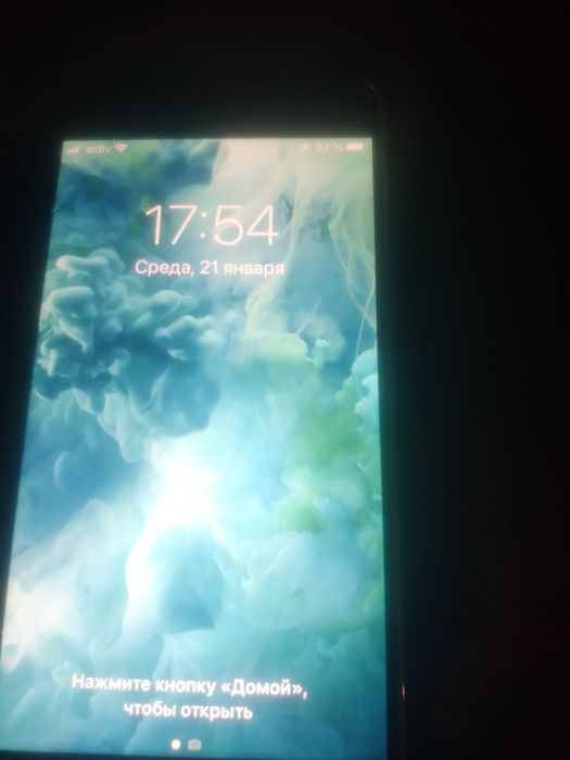 Продаётся айфон 7