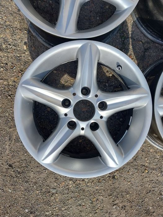 Диски R15 на BMW. Вылет ЕТ25.