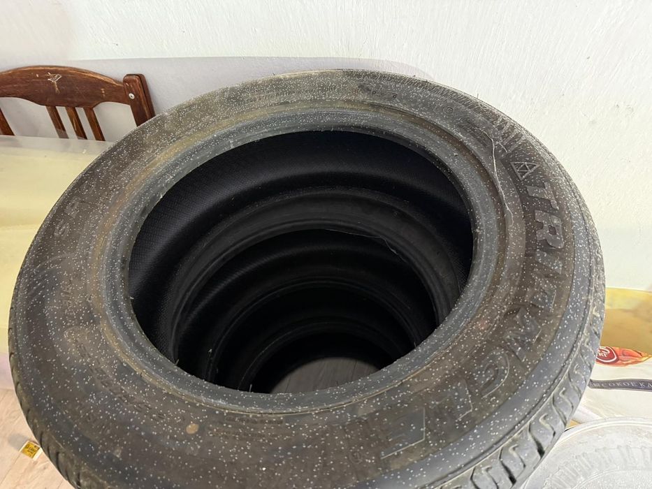 Продам шина размером 16