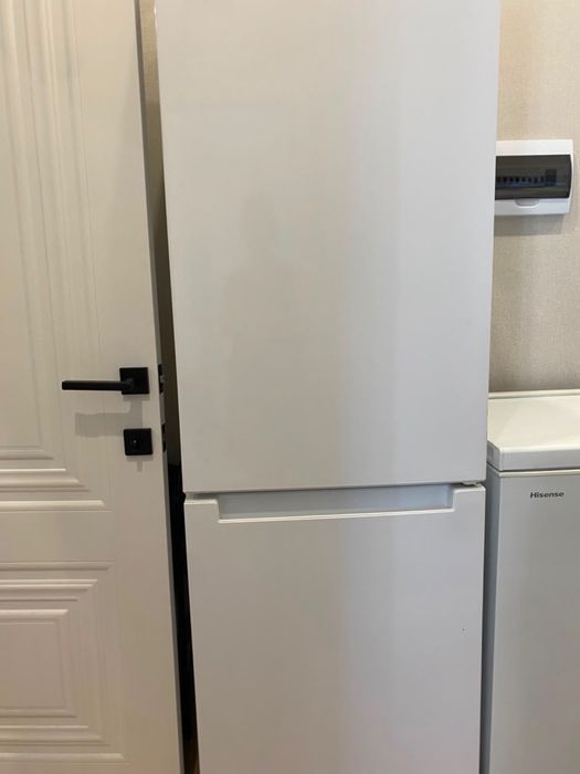 Indesit холодильник