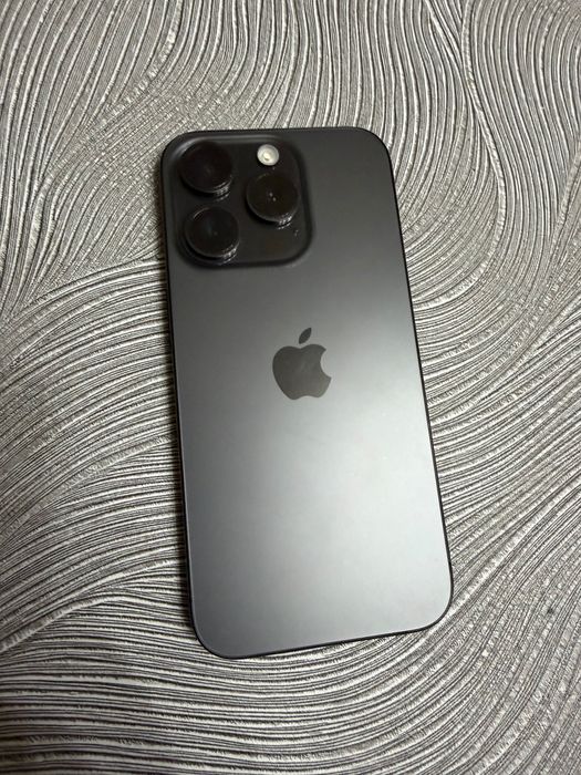 iPhone 15pro 256gb