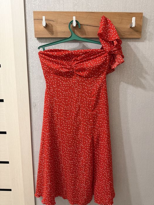 Продам красивое платье