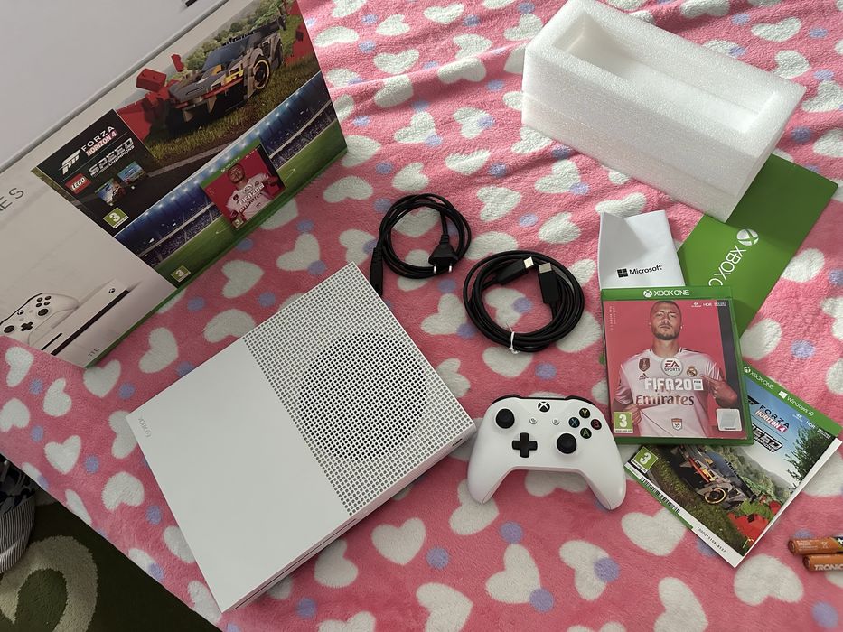 X box One S 1 terabyte