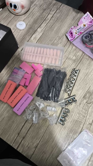 Принадлежности для маникюра