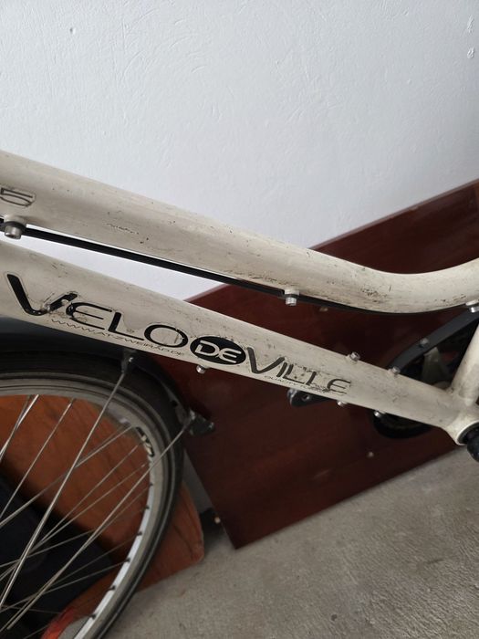 Bicicleta Vello din ville