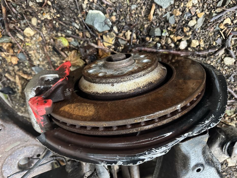 задни спирачки ауди а3 8п 330мм / audi a3 8p