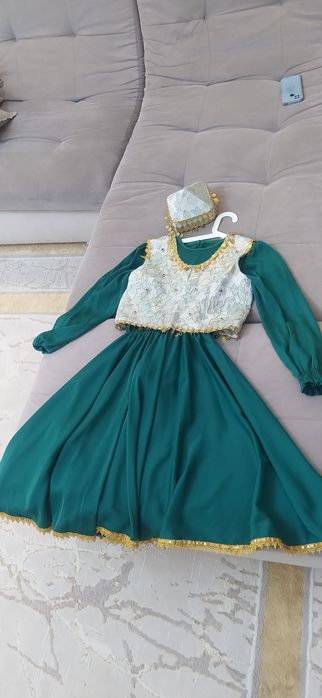 Продам платья узбекский и русский