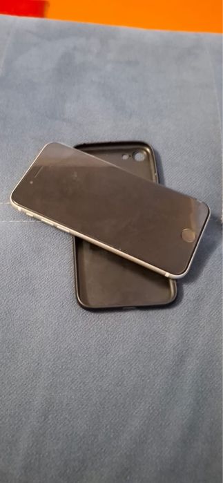 iPhone SE 2020 без ремонт